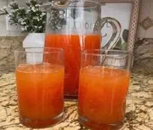 Como hacer agua de papaya para acompañar las comidas. - Guía Femenina
