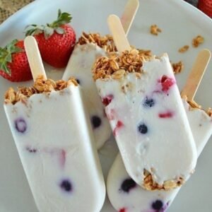 Paletas de yogurt con avena